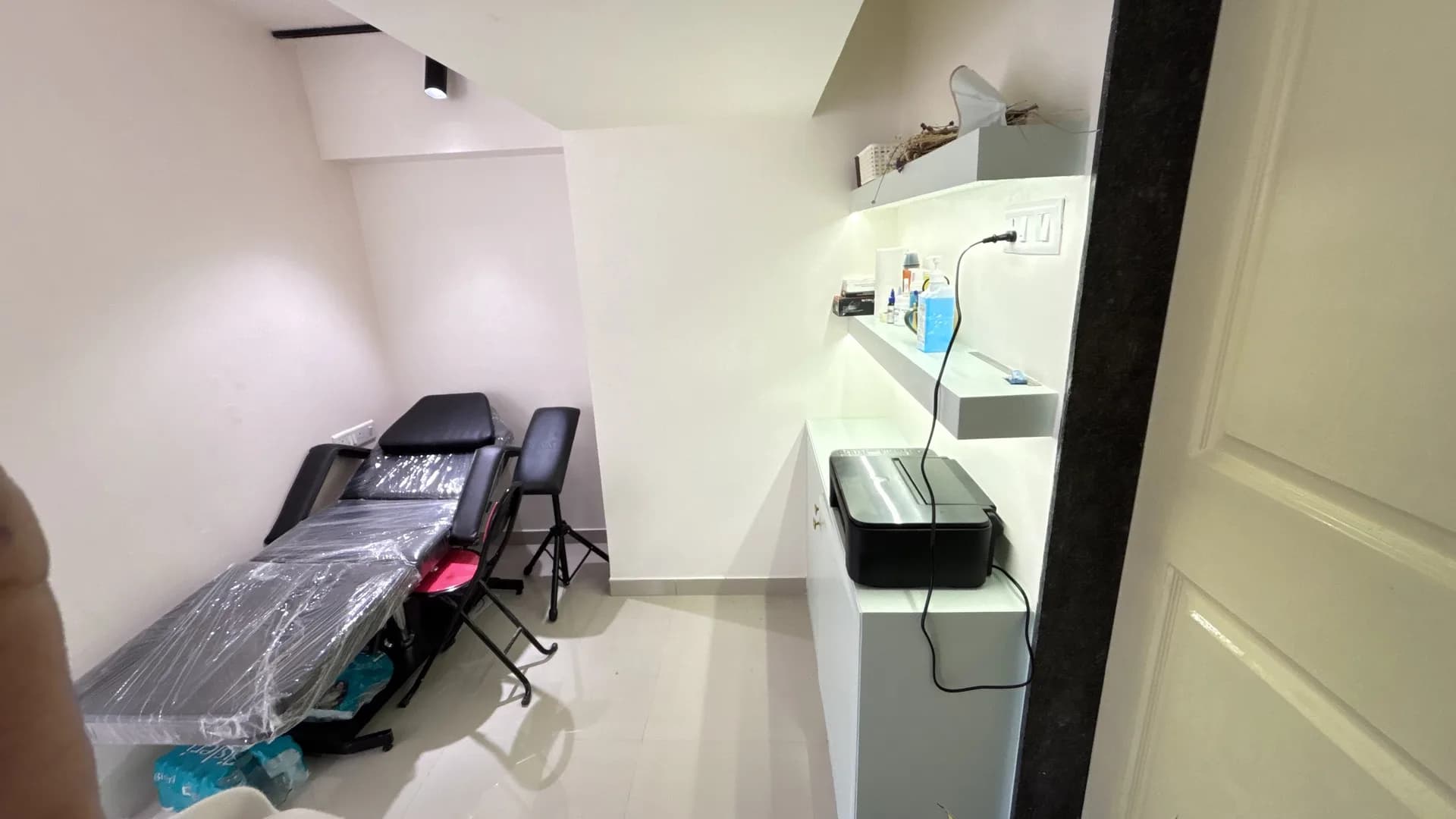 Navel piercing near NIBM, Pune